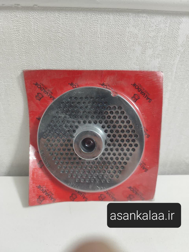 تیغ و پنجره چرخ گوشت سالوادور شماره ۳۲ ایتالیا